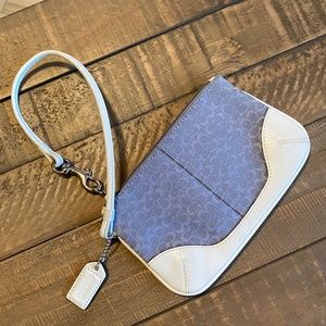 COACH mini logo periwinkle & white wristlet